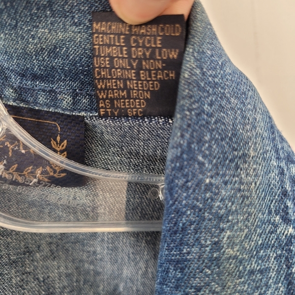 Vintage 90s Jean Jacket Snap Closure Pink Fringe Pockets - Picture 12 of 15